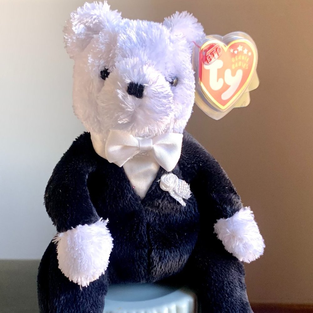 2002 4529 Wedding Groom Black Tuxedo White Teddy Bear Ty Plush Beanie Baby MWMT